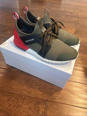 Moncler Olive Green and Red Men's Low-Top Sneakers